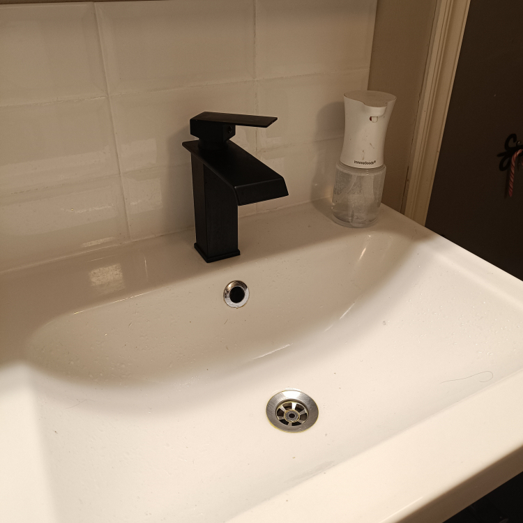 Kundebilde Servantbatteri Orchid - Sort