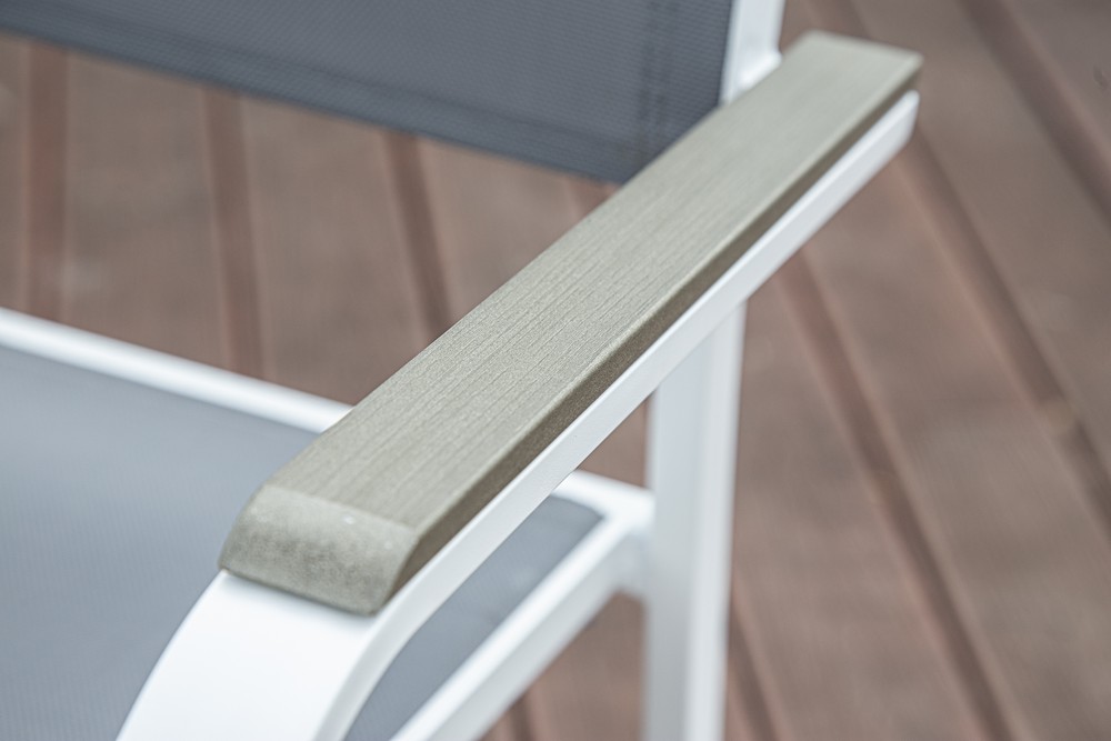 Spisegruppe Ebbarp med 4 stoler - �150