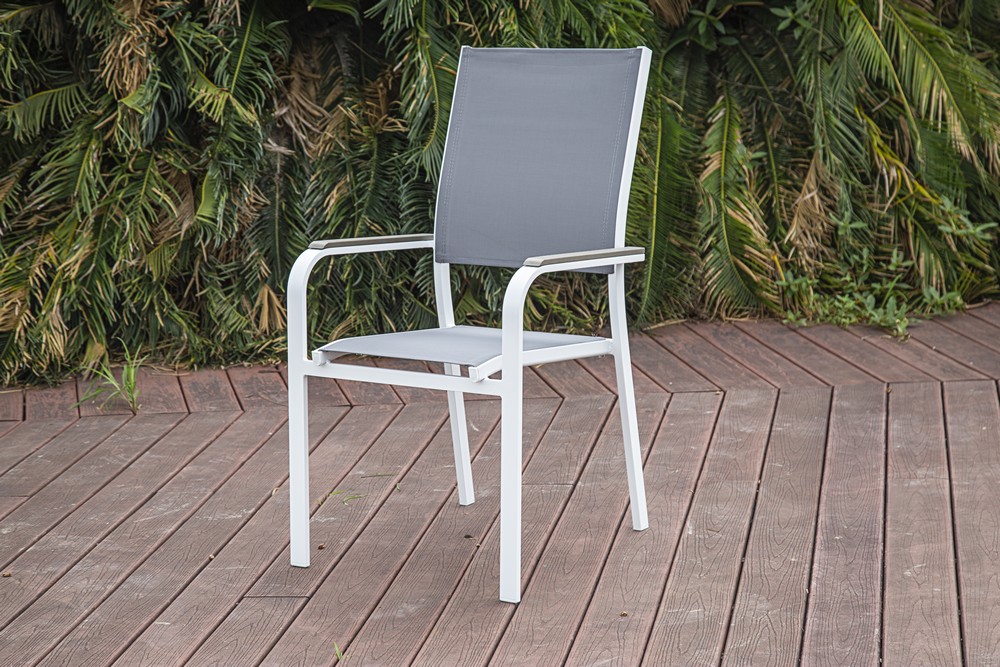 Spisegruppe Ebbarp med 4 stoler - �150
