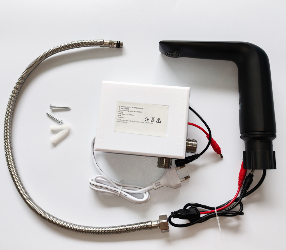 Servantbatteri Fiolett - Svart | kaldtvannstilkobling Servantbatteri Fiolett - Svart | kaldtvannstilkobling