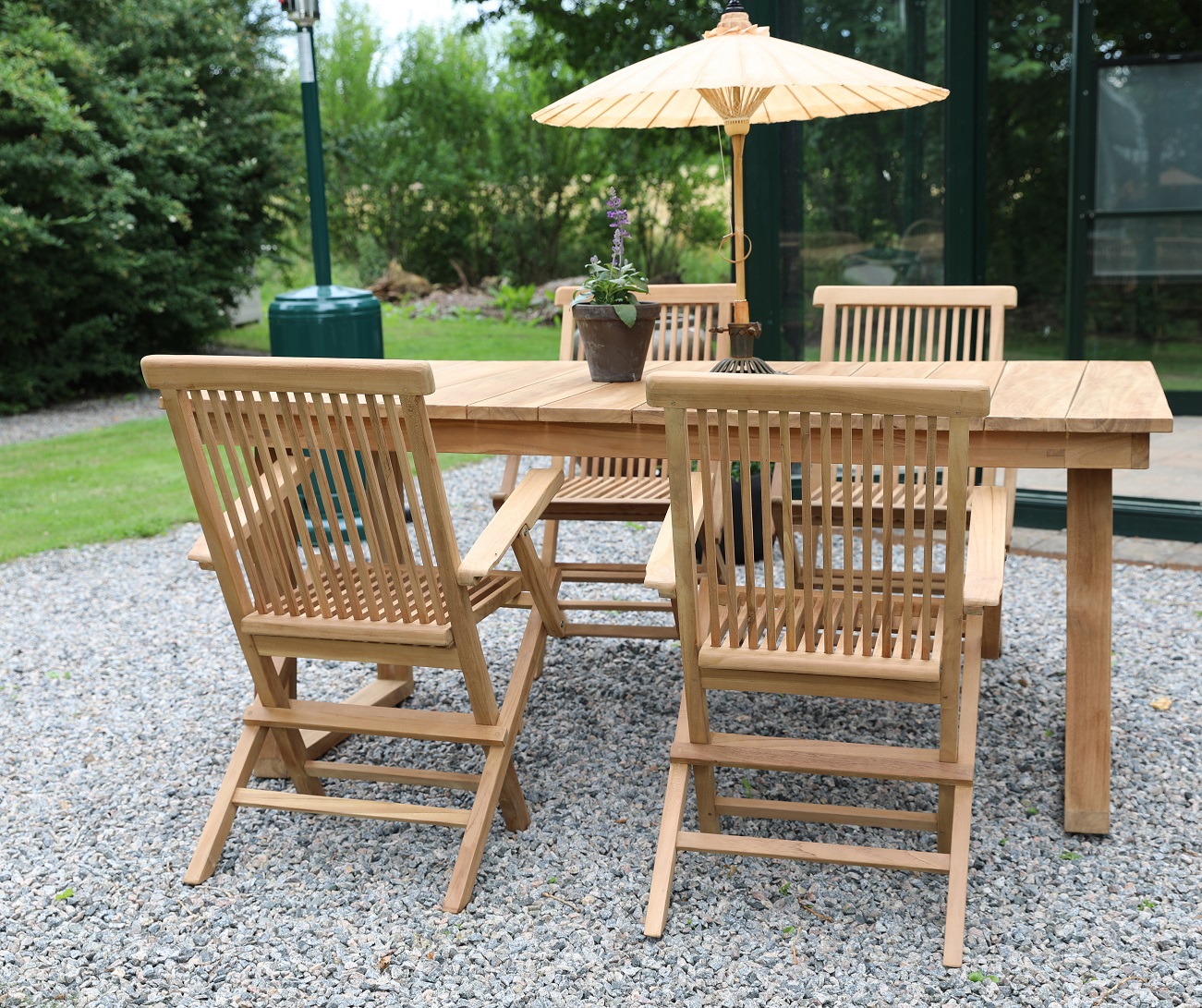 Salt� uteservering spisebord 180x100 cm med 4 Salt� lenestoler - Teak
