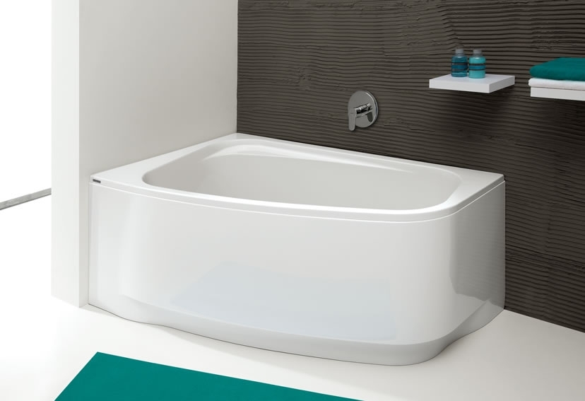 Assymtrisk venstremontert hj�rnebadekar - serien | Dybde 45 cm