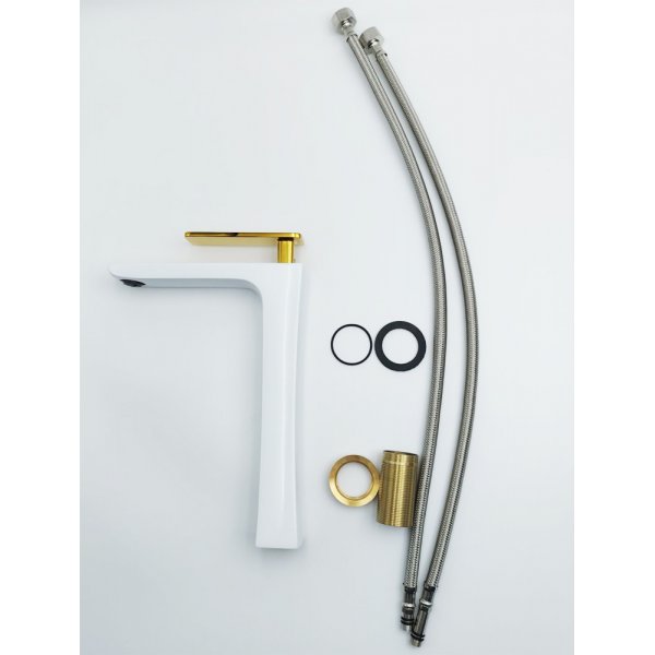 Peony Servantbatteri - Høy tut | Hvit/gull Peony Servantbatteri - Høy tut | Hvit/gull