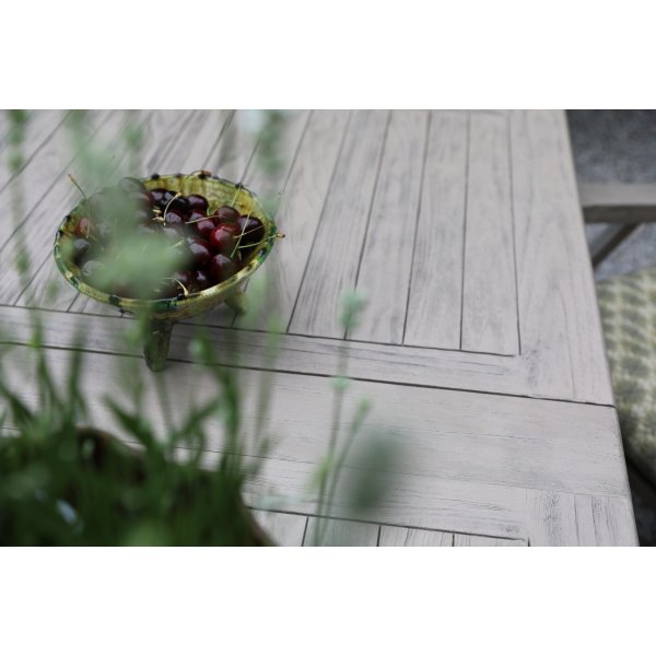 Spisegruppe Saltö grå teak: Klaffbord inkl. 4 stk. Saltö karmstoler i grå teak Spisegruppe Saltö grå teak: Klaffbord inkl. 4 stk. Saltö karmstoler i grå teak