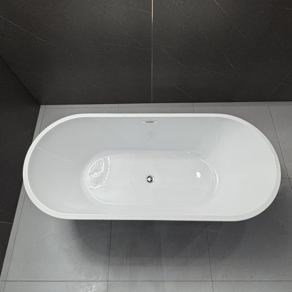 Badekar Hilo frittst�ende 170 � 75 cm