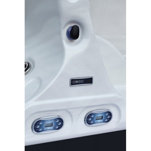 Swimspa Flood 820A Swimspa Flood 820A