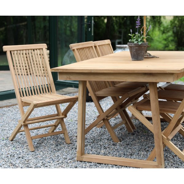 Saltö uteservering spisebord 180x100 cm med 6 Saltö spisestoler - Teak Saltö uteservering spisebord 180x100 cm med 6 Saltö spisestoler - Teak