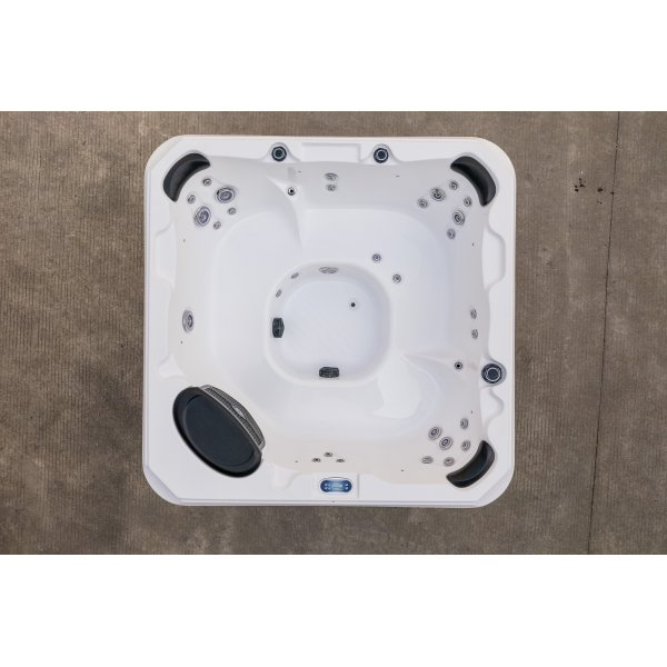 Boblebad Nepton - 5 seter (200×200 cm) Boblebad Nepton - 5 seter (200×200 cm)