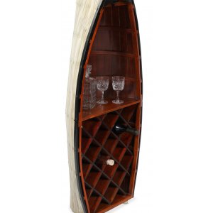 Gammel sjømanns vinstativbåt - Maritim interiørdesign Gammel sjømanns vinstativbåt - Maritim interiørdesign