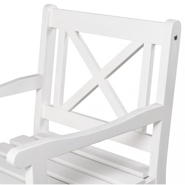 Utendrs lenestol i hvitt tre