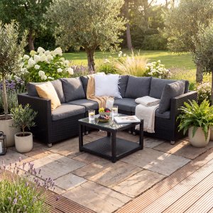 Loungesett svart med gr� puter 200x200 - Vamos + M�belpleie