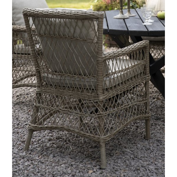 Provence utendørs lenestol i naturfarget syntetisk rotting + Tekstilimpregnering for utemøbler Provence utendørs lenestol i naturfarget syntetisk rotting + Tekstilimpregnering for utemøbler