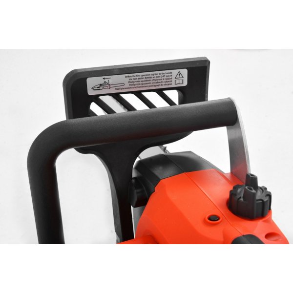 Elektrisk motorsag med hurtigkjedespenning - 2400W Elektrisk motorsag med hurtigkjedespenning - 2400W