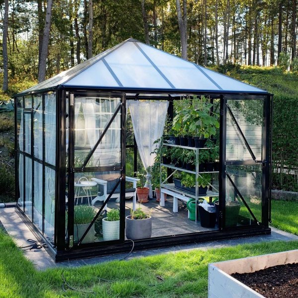 Drivhus 8,7 m² | 5 års stormgaranti | Høy mønehøyde | Paviljong Drivhus 8,7 m² | 5 års stormgaranti | Høy mønehøyde | Paviljong