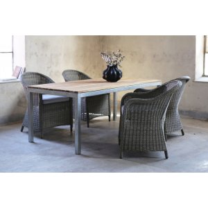 Matgruppe Alva: Spisebord i teak / galvanisert stl med 4 stk. Mercury lenestoler i gr kunstrotting