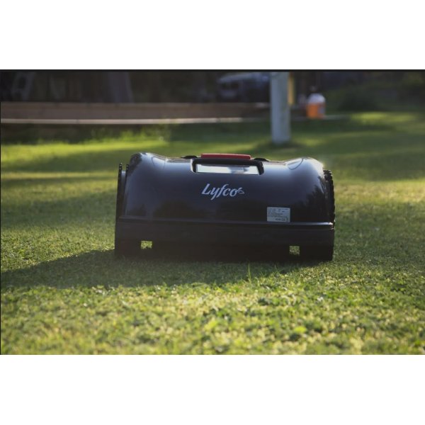 Robotgressklipper Lyfco E1600T-3 Robotgressklipper Lyfco E1600T-3