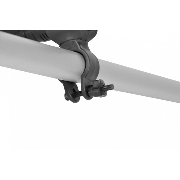 LED-lommelykt med feste LED-lommelykt med feste