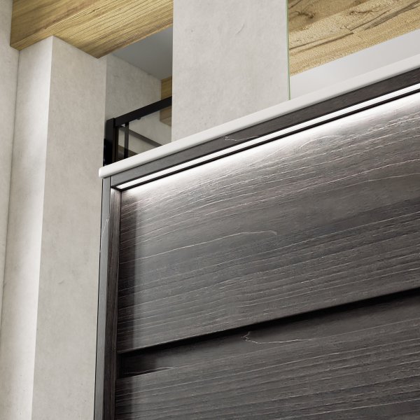 Baderomspakke - Monaco | Myktlukkende skuffer og LED-speil | 80 cm