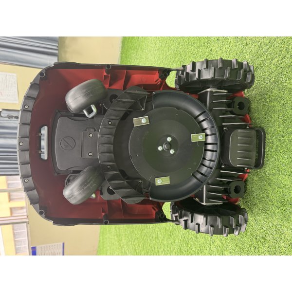 Robotgressklipper FineFox 3 - For plener opptil 1200 m�