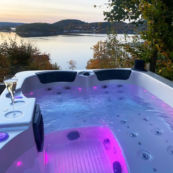 Spa Relaxio - 4 personer Spa Relaxio - 4 personer