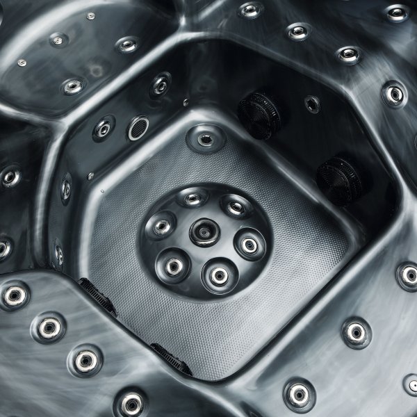 Badestamp Vivid Dreams WiFi - 5-6 personer - Svart utgave Badestamp Vivid Dreams WiFi - 5-6 personer - Svart utgave