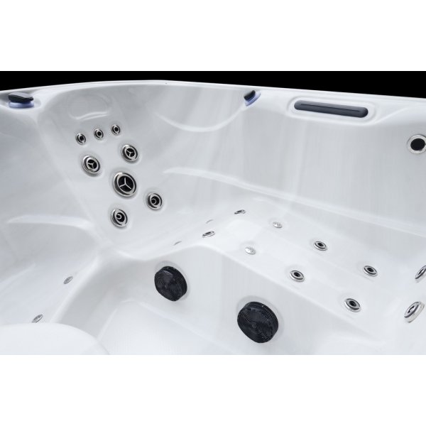 Swimspa Flood 820A Swimspa Flood 820A