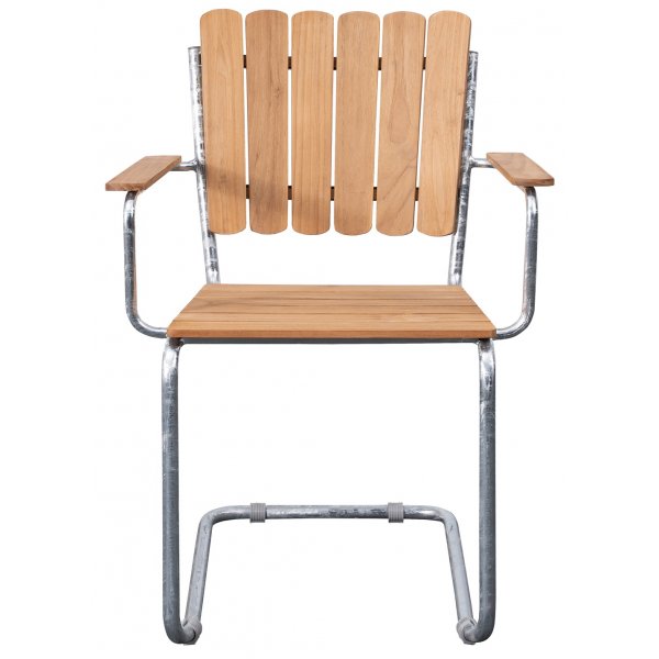 Utestoler stablebare lenestoler i teak med armlener - Möllan Utestoler stablebare lenestoler i teak med armlener - Möllan