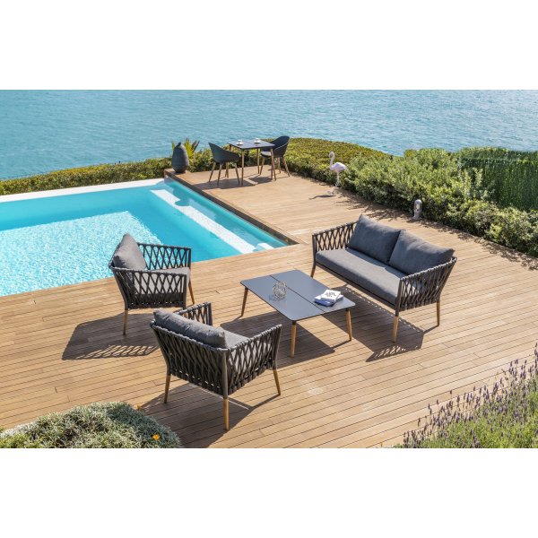 Livsstil Hage utegruppe Ipanema med sofa, 2 lenestoler og salongbord - Grå / Teak / Olefin Livsstil Hage utegruppe Ipanema med sofa, 2 lenestoler og salongbord - Grå / Teak / Olefin
